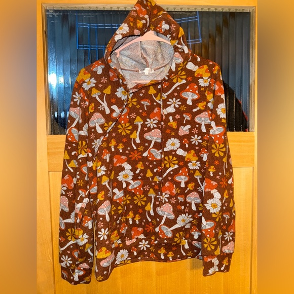 La Soul Sweaters - LA Soul RETRO MUSHROOM PRINT PULLOVER HOODIE Size Small Boho